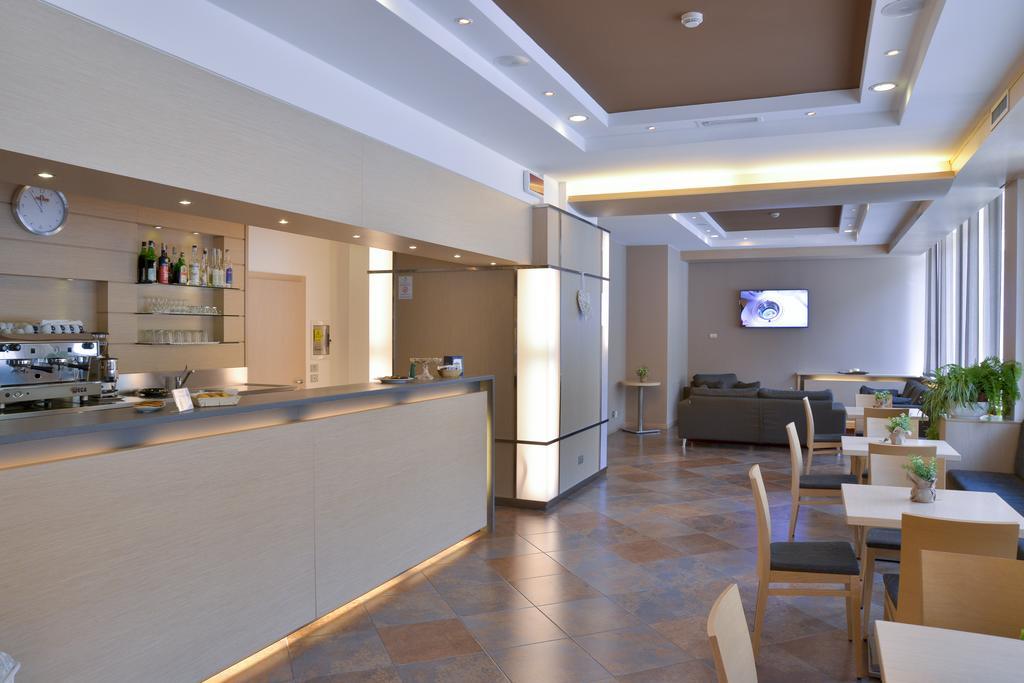Vital Hotel Flora Comano Terme Exteriér fotografie